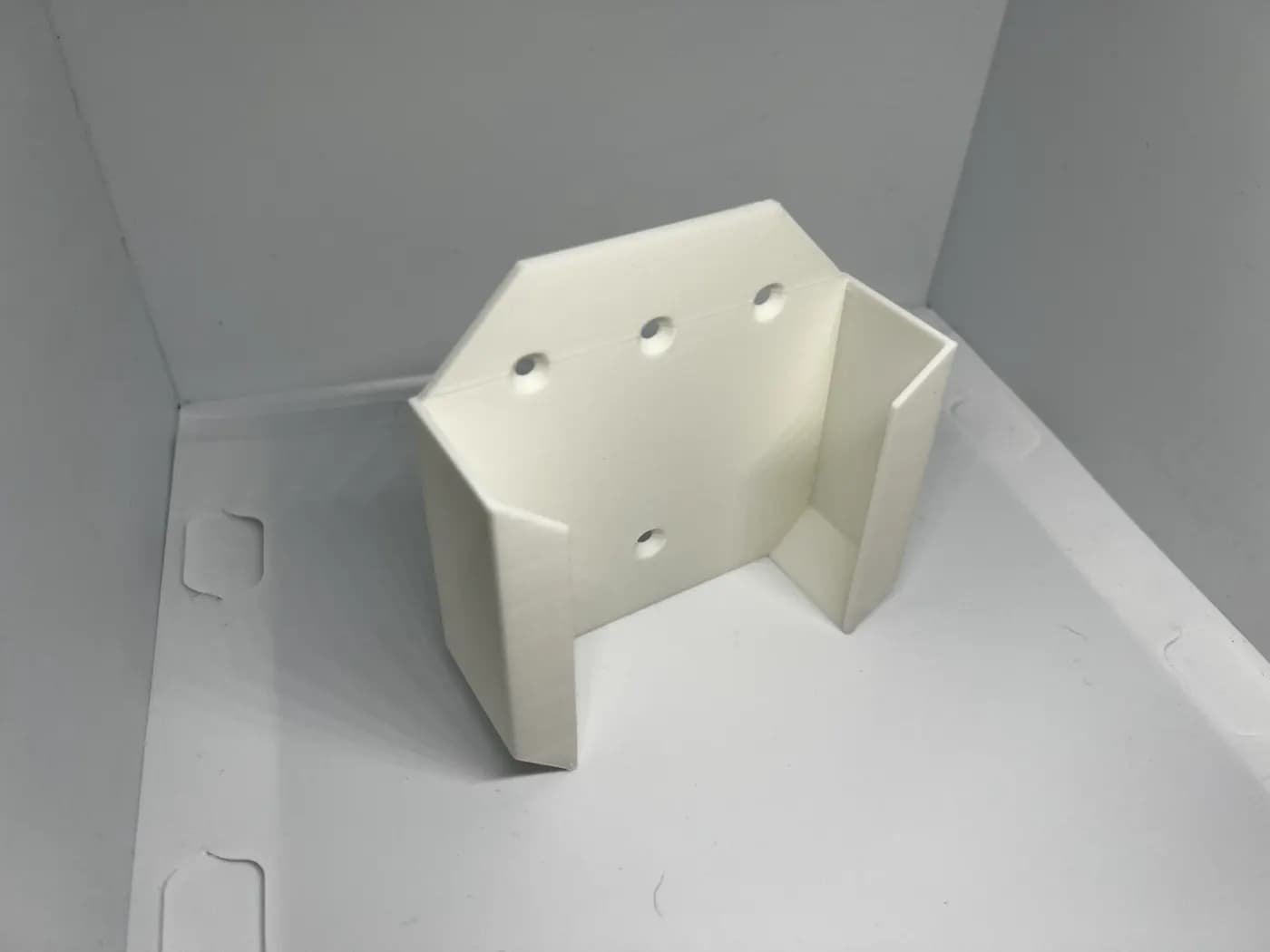 Full Philips Hue Light Bridge Holder White Bracket Wall Mount Screw Cradle UK, view 4