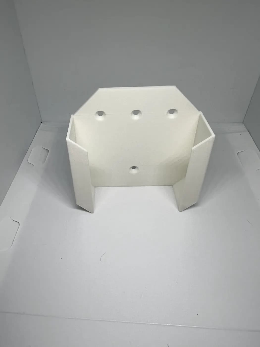 Full Philips Hue Light Bridge Holder White Bracket Wall Mount Screw Cradle UK, view 5