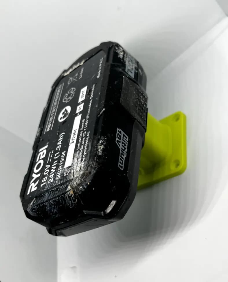 Ryobi One 18v Battery wall mount organiser storage 2 pack green, view 7