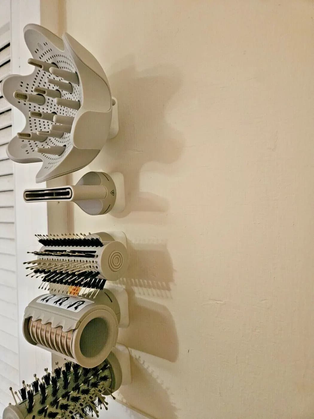 Shark Speedstyle hair Dryer Wall Mount Holder Organiser Storage Free P&P, view 6