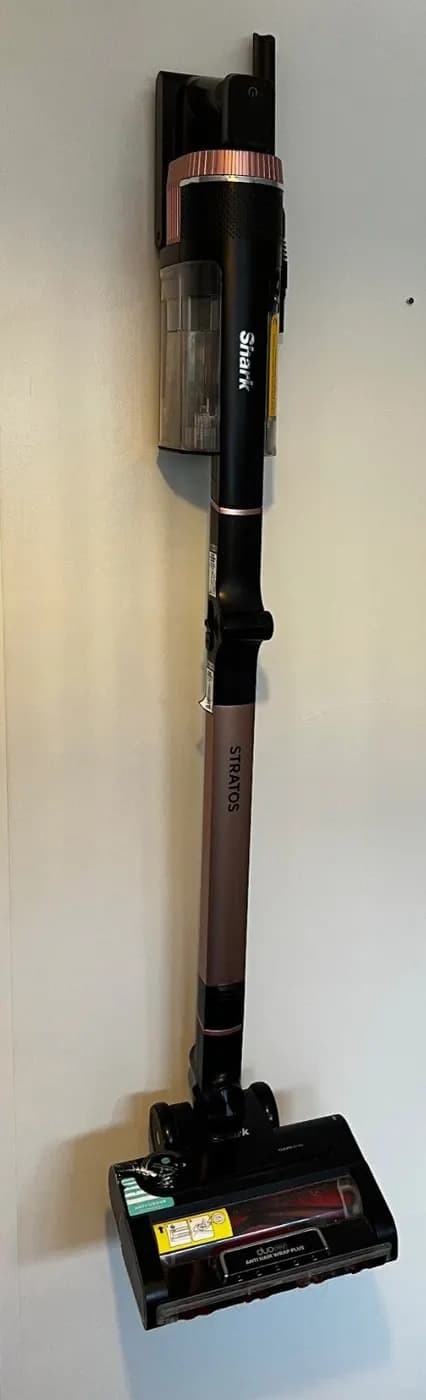 Shark Stratos Vacuum Grey Wall Mount accessory holder dock IZ400 IZ400UKT IZ420