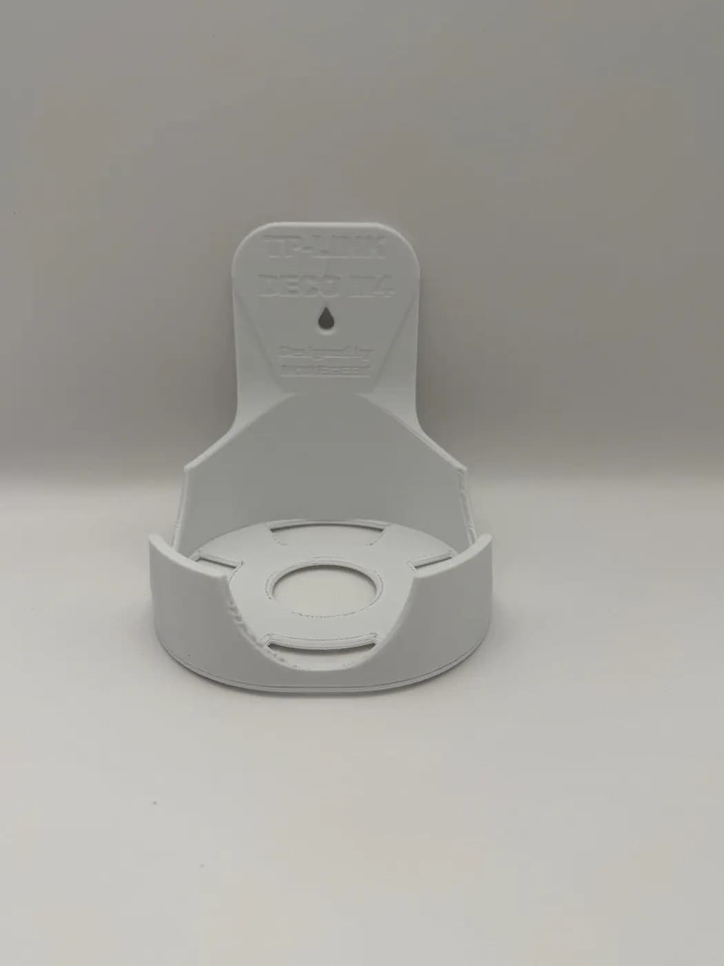 TP-Link Deco M4 / E4 / S4 / P9 / S7 Wall Mount, view 3