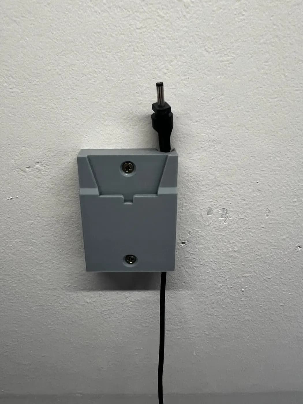Wall mount bracket holder Shark Vacuum IZ103UKGB, IZ202UKT, IZ252UK, IZ300UKT, view 6