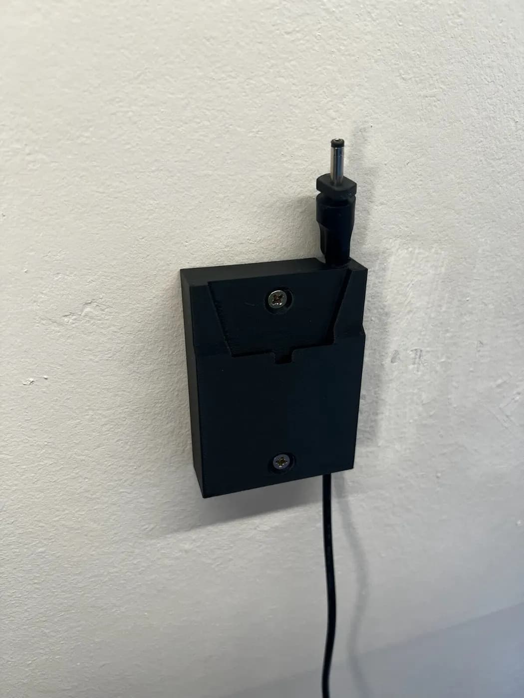 Wall mount bracket holder Shark Vacuum IZ103UKGB, IZ202UKT, IZ252UK, IZ300UKT, view 9