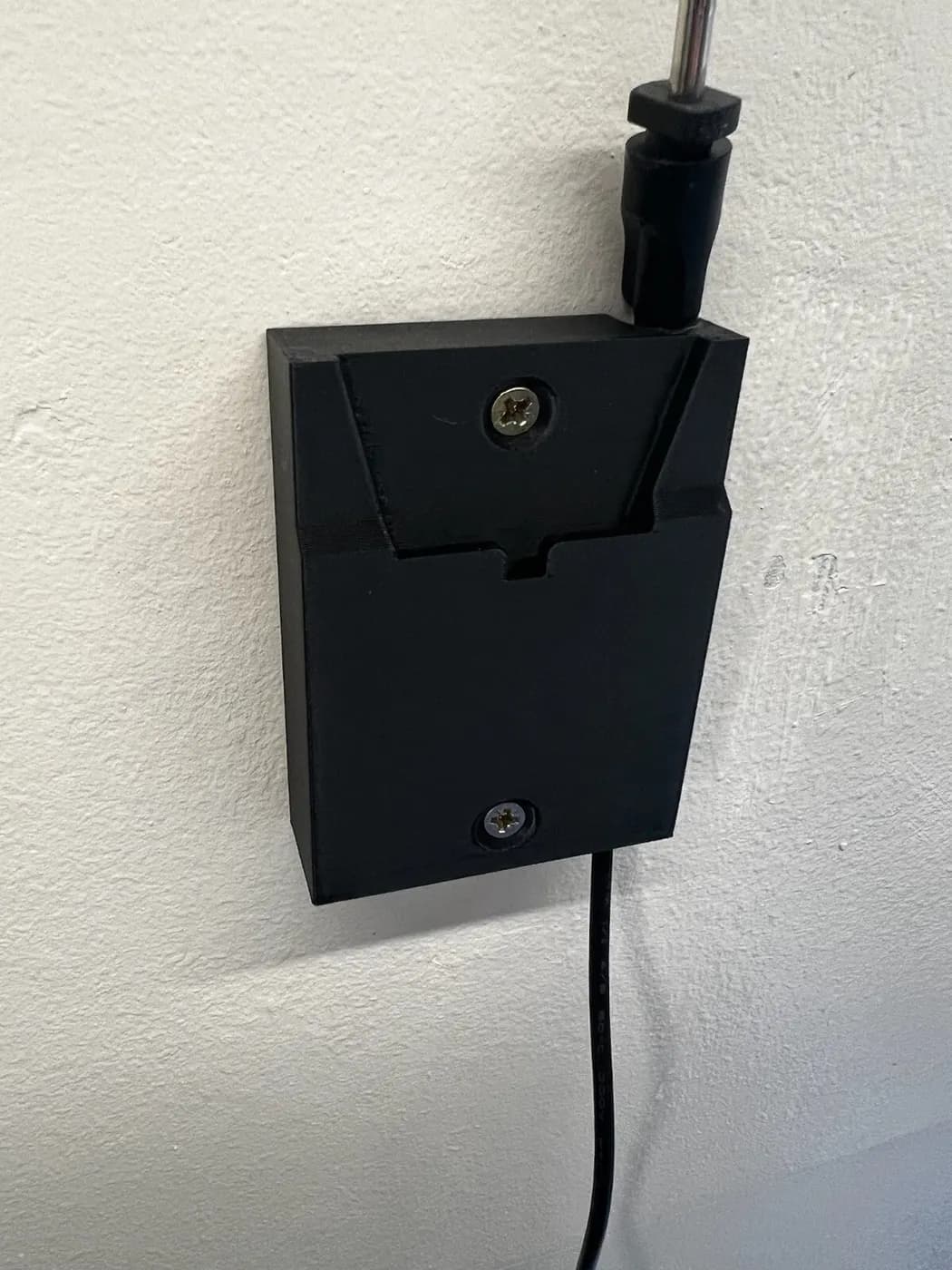 Wall mount bracket holder Shark Vacuum IZ103UKGB, IZ202UKT, IZ252UK, IZ300UKT, view 10