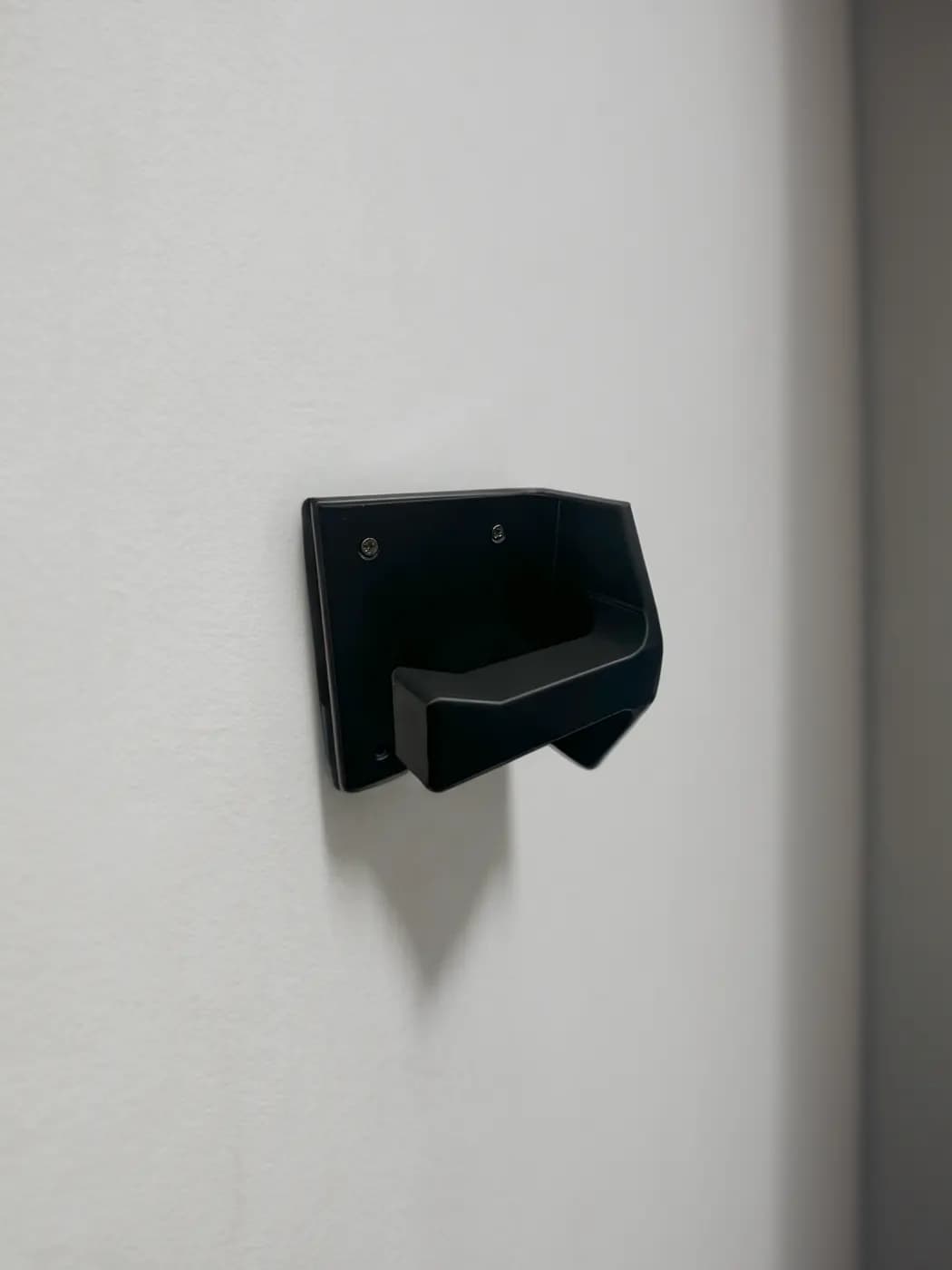 Wall Mount Holder Bracket Compatible Shark Hoover IZ140 IZ300UK IZ400 UK, view 3